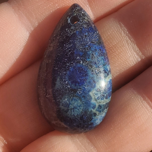 New Blue Fossil Teardrop Pendant. - Picture 2 of 16